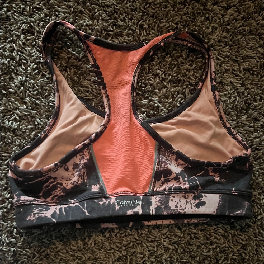 Calvin Klein Marble Print Sports Bra - Picture 2 of 2